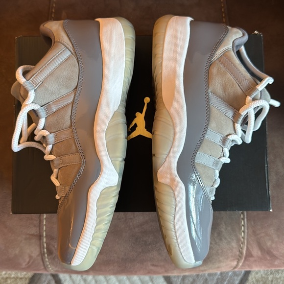 Air Jordan 11 Retro Low - Picture 8 of 10